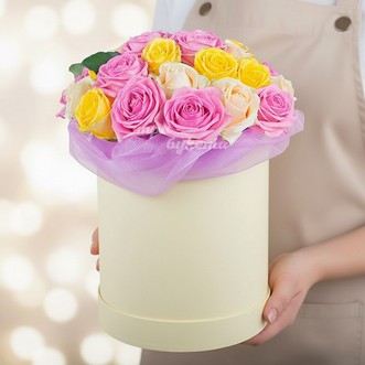 41 роза в коробке