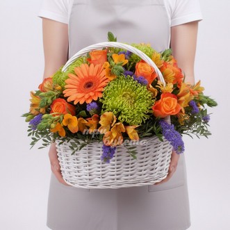 Корзина гербер и альстромерий