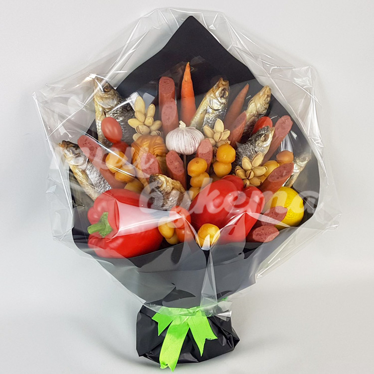 Букет из вяленой рыбы и колбасы (в упаковке)