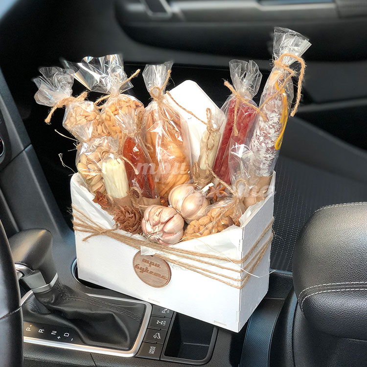 Деревянный конверт "Снэки к пиву" (в автомобиле)