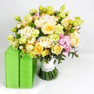 Букет невесты «Нежные объятия»