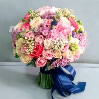 Букет невесты «Торжество красок»